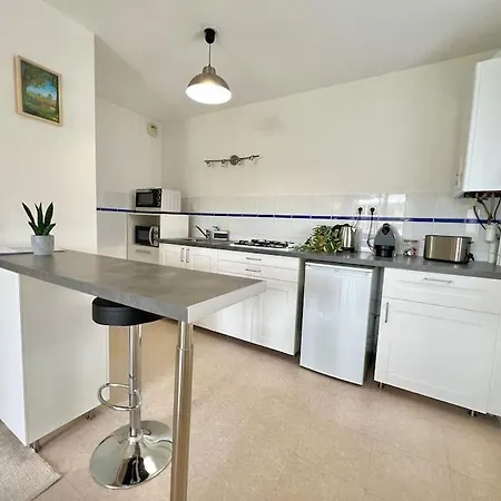 Le Nirvana ~ Jolie T2 Avec Balcon / 2 Min Du Parc * Jaunay-Clan